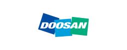 DOOSAN 로고